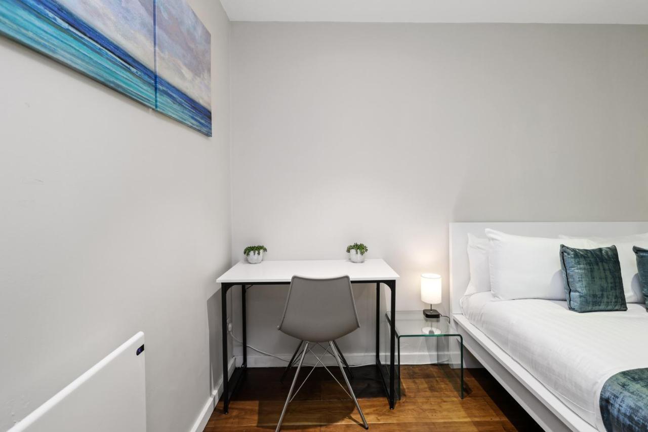 Spacious 1 Bedroom Flat London Exterior photo